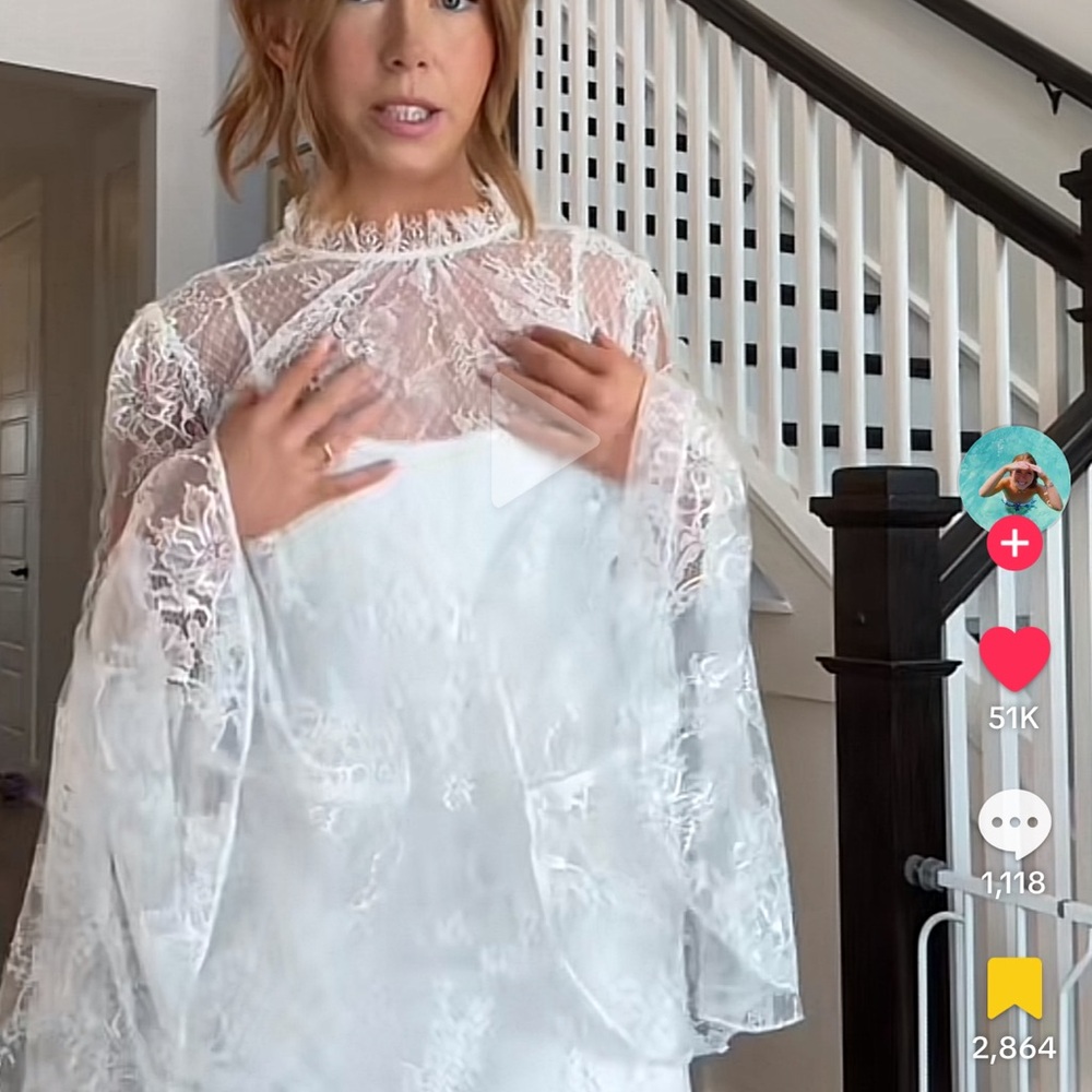 Elegant White Lace Dress